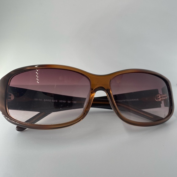 SAK Fifth Avenue Sunglasses - Picture 2 of 5